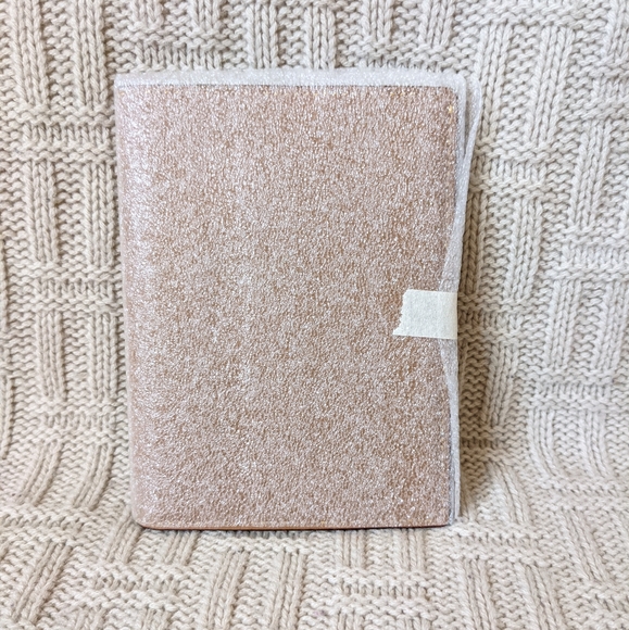 Coach Passport Case in Light Saddle - BNWT - Picture 13 of 14